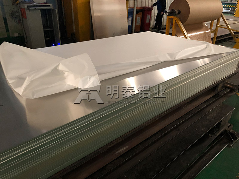 汽车油箱料5052铝板厂家选择亚新平台更放心