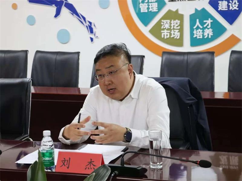 中国有色金属工业协会党委副书记范顺科一行莅临亚新平台调研